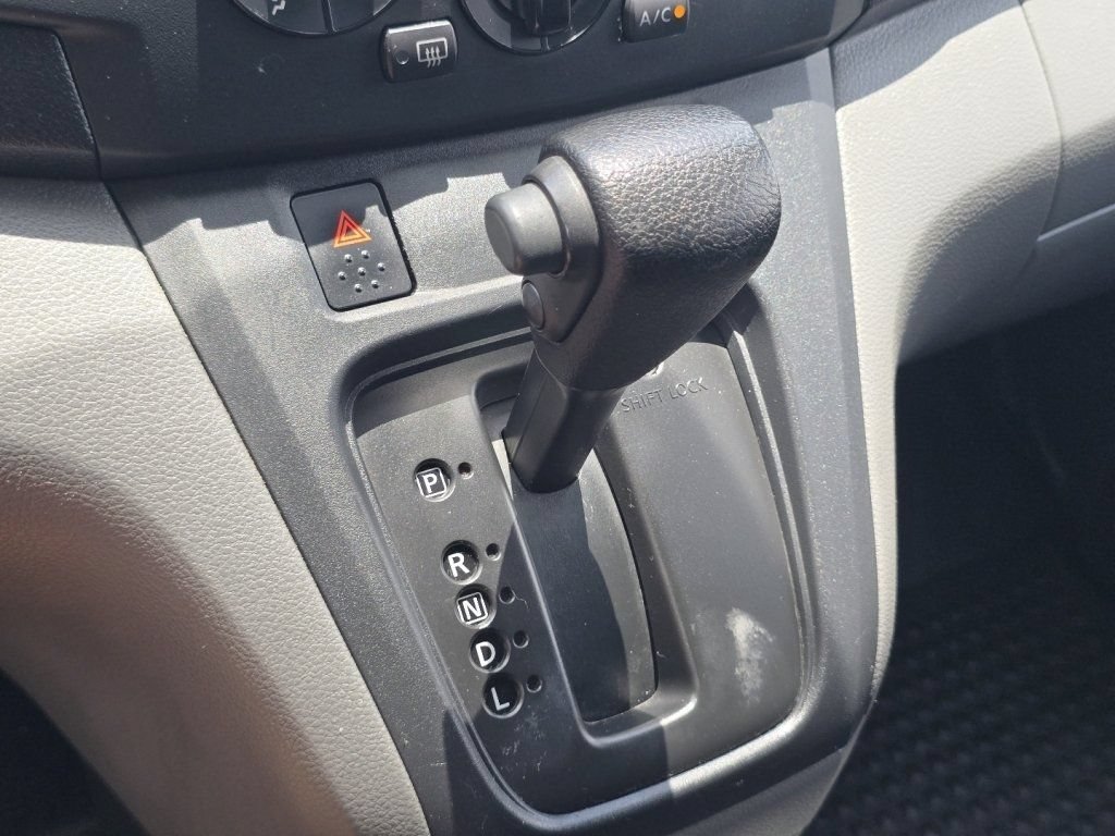Used 2020 Nissan NV200 SV w/ Sliding Glass Door Package FWD image 28
