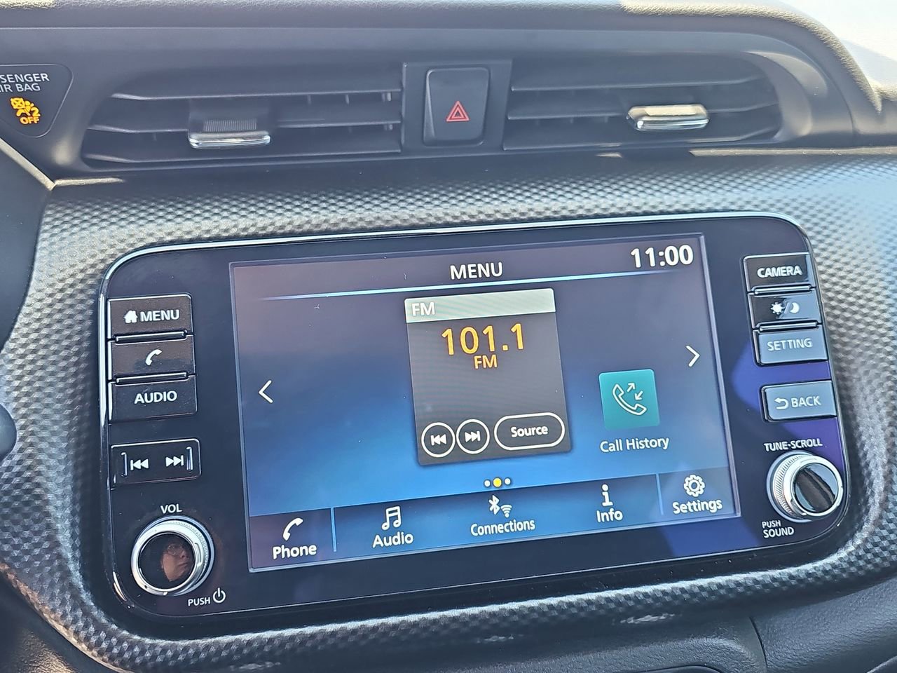 Certified 2023 Nissan Kicks SV FWD image 21