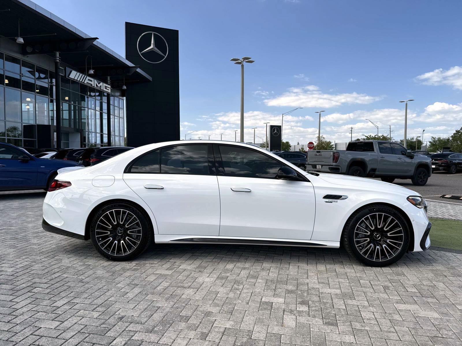 New 2026 Mercedes-Benz E 53 AMG e 4MATIC Sedan image 6
