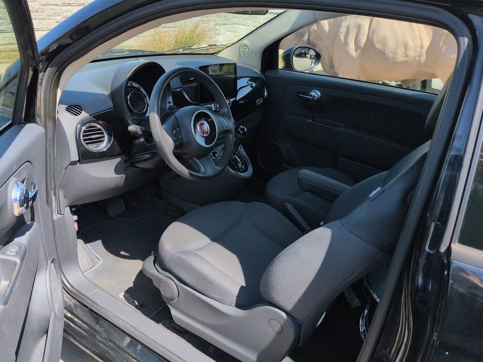Used 2015 FIAT 500 Pop FWD image 7