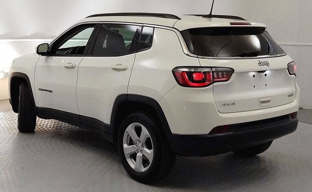 Used 2021 Jeep Compass Latitude w/ Convenience Group AWD/4WD image 4