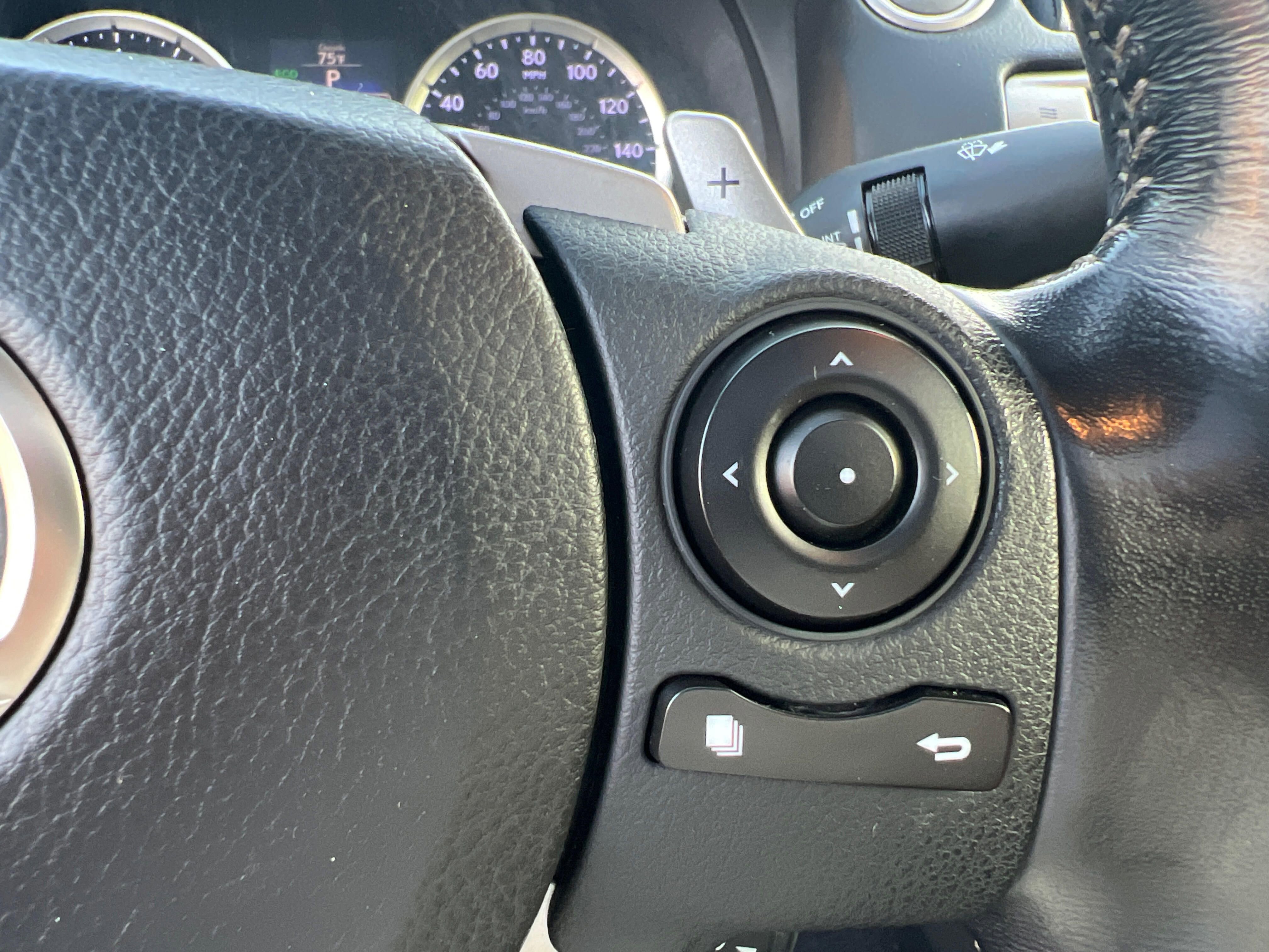 Used 2016 Lexus IS 200t image 20