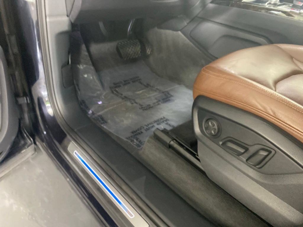 Used 2018 Audi Q7 3.0T Prestige AWD/4WD image 27