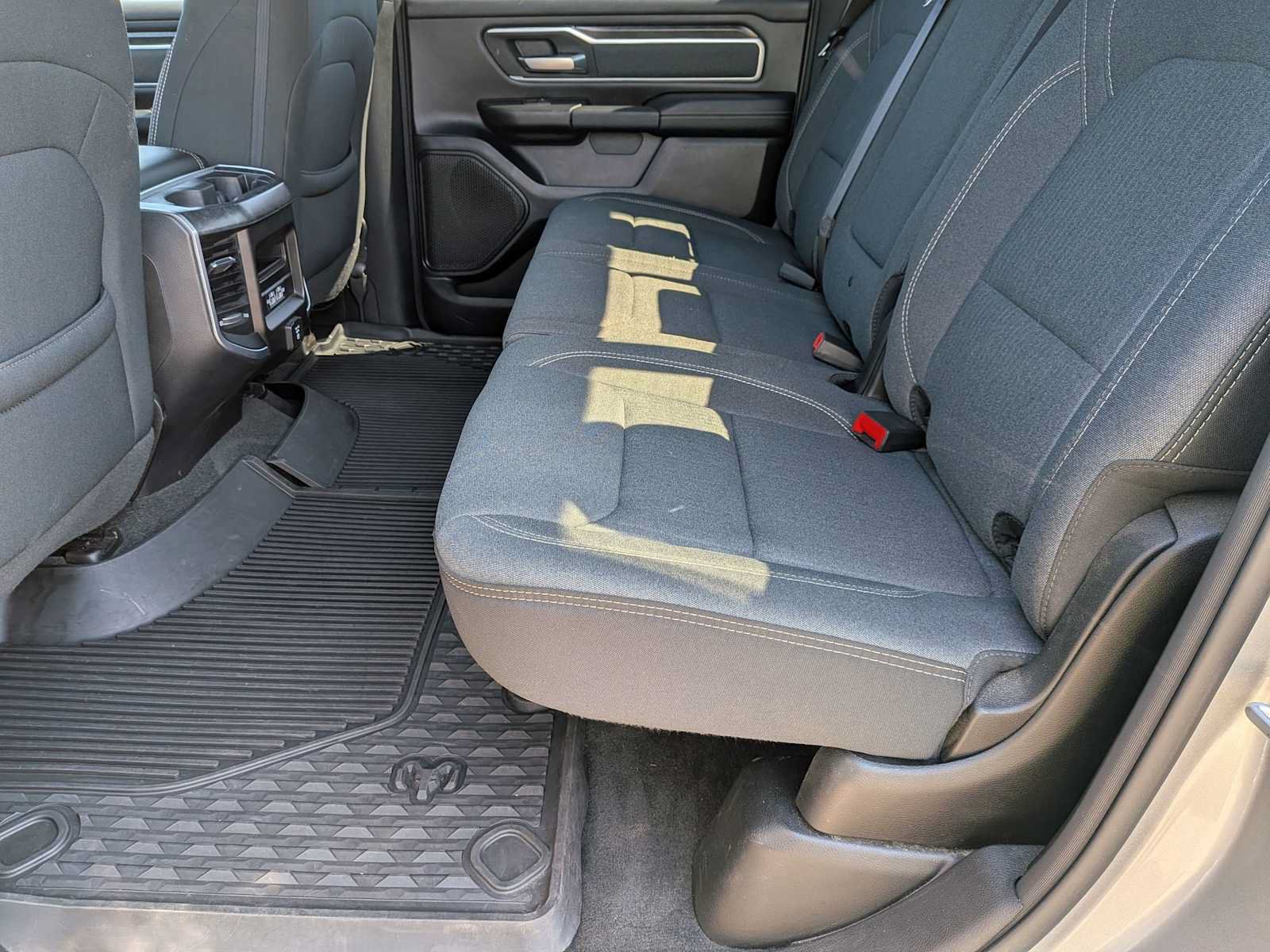 Used 2021 RAM 1500 Big Horn AWD/4WD image 19