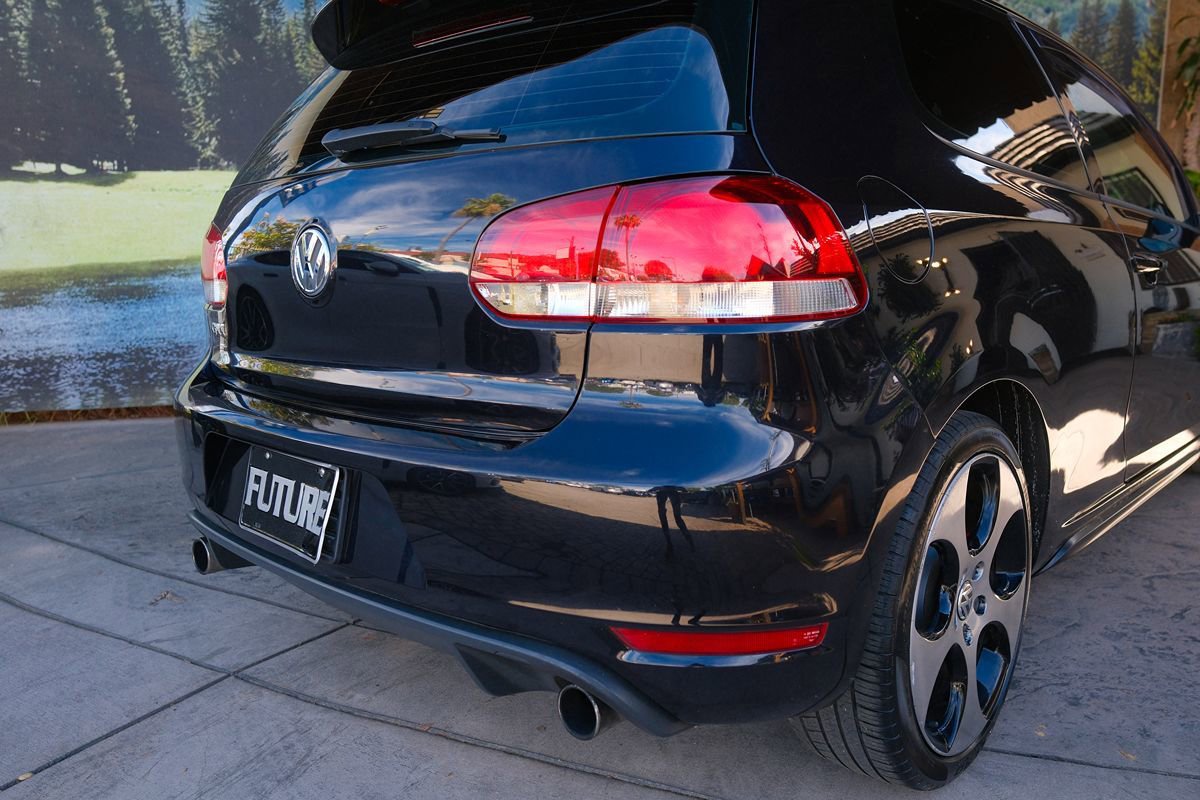 Used 2012 Volkswagen GTI 2-Door FWD image 36