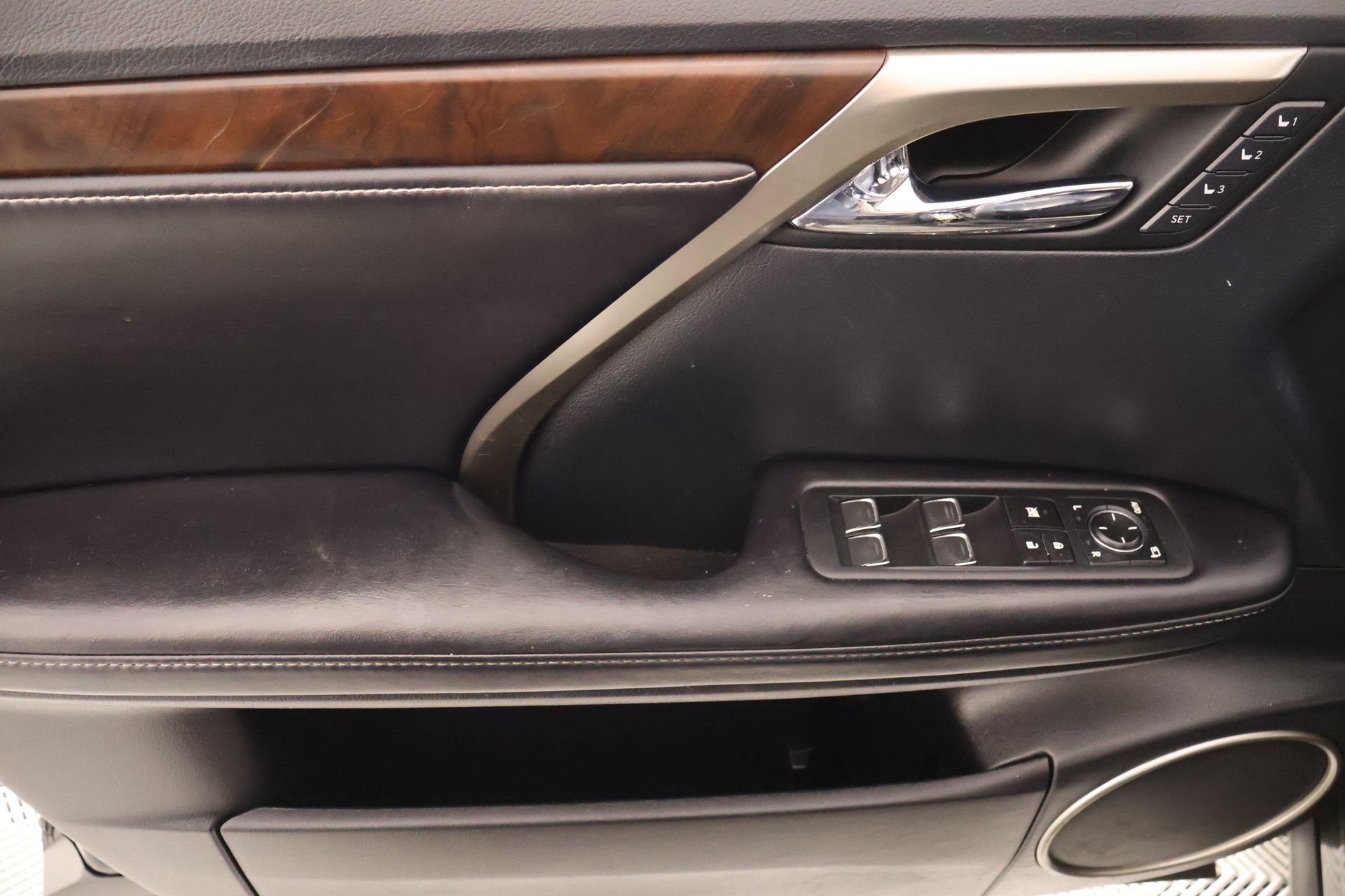Used 2020 Lexus RX 350 AWD w/ Premium Package image 16