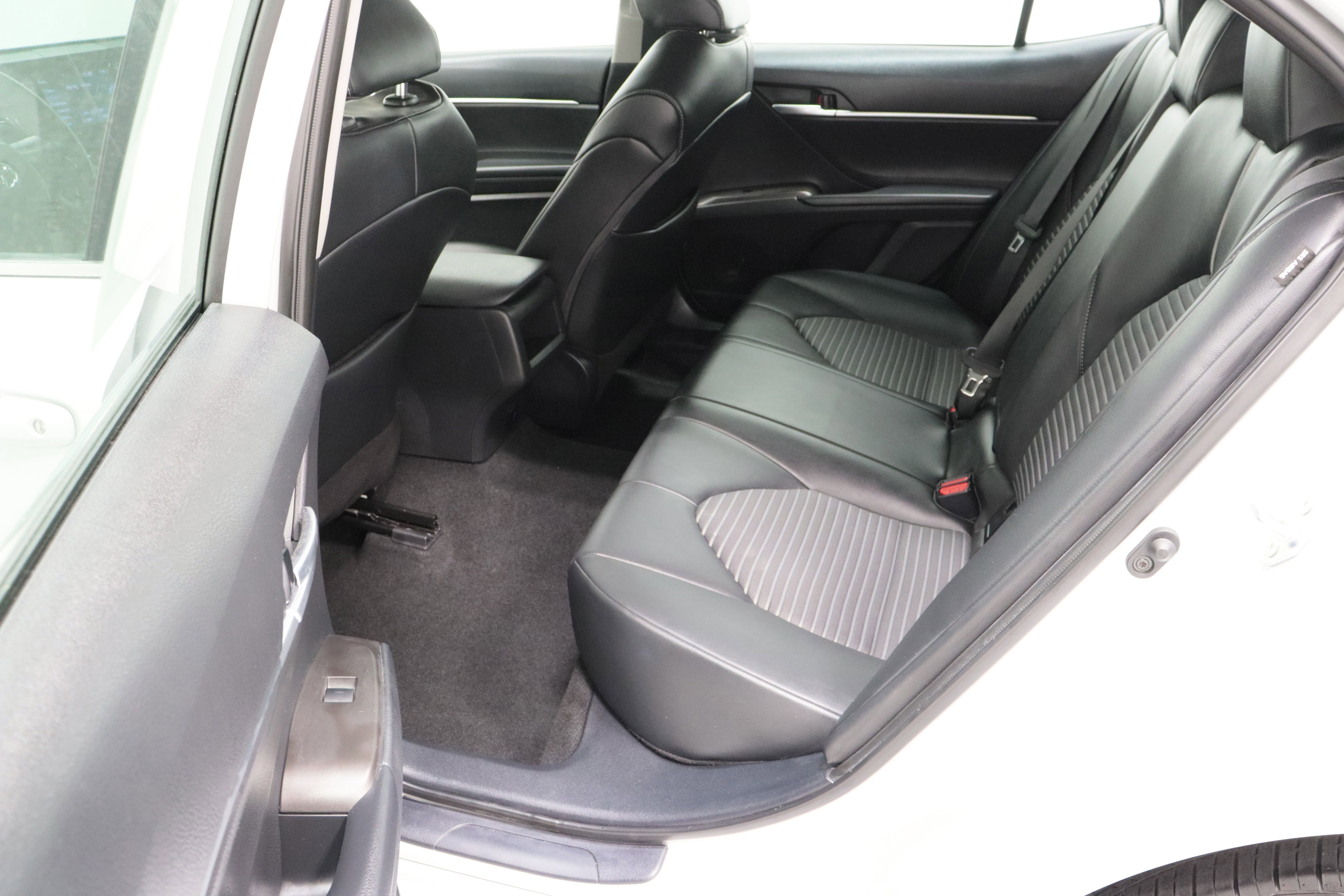 Used 2023 Toyota Camry SE image 26
