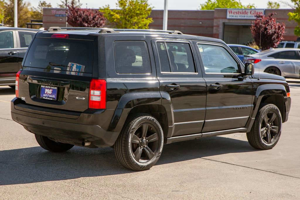 Used 2015 Jeep Patriot Sport w/ Power Value Group FWD image 5
