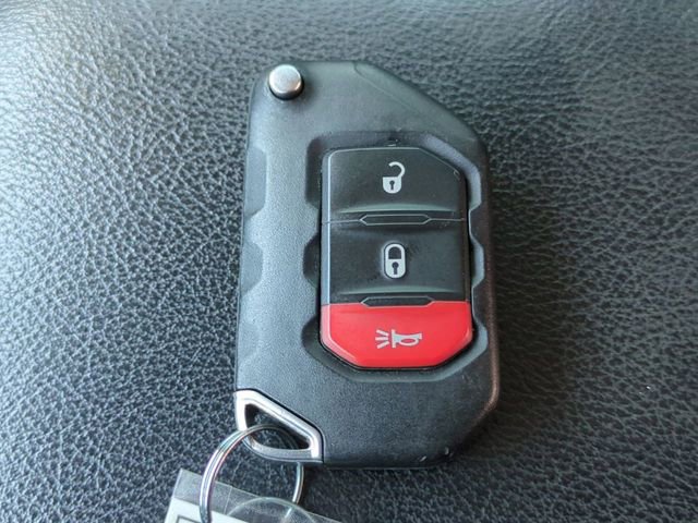 Used 2022 Jeep Gladiator Sport image 27