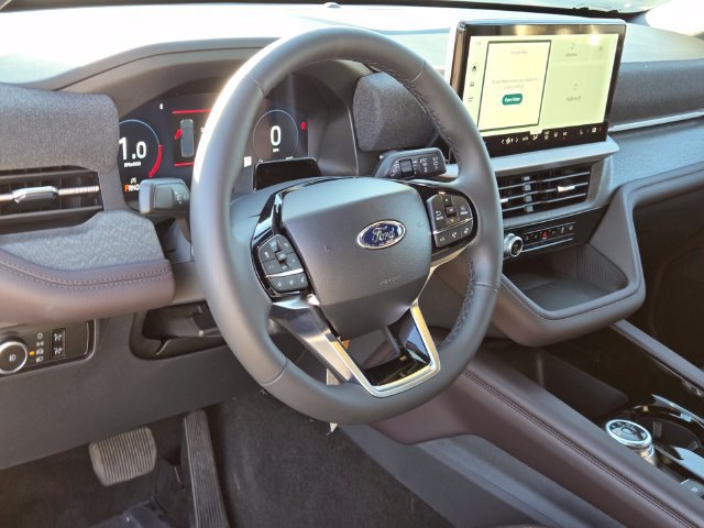 New 2026 Ford Explorer Platinum RWD image 10