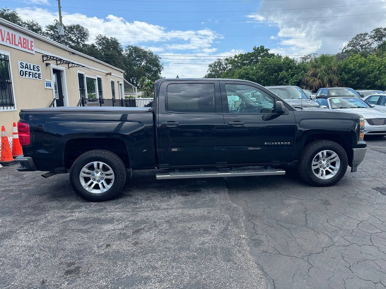 Used 2014 Chevrolet Silverado 1500 LT w/ All Star Edition RWD image 8