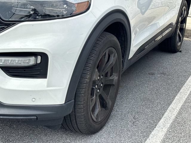 Used 2023 Ford Explorer ST w/ Equipment Group 401A AWD/4WD image 5