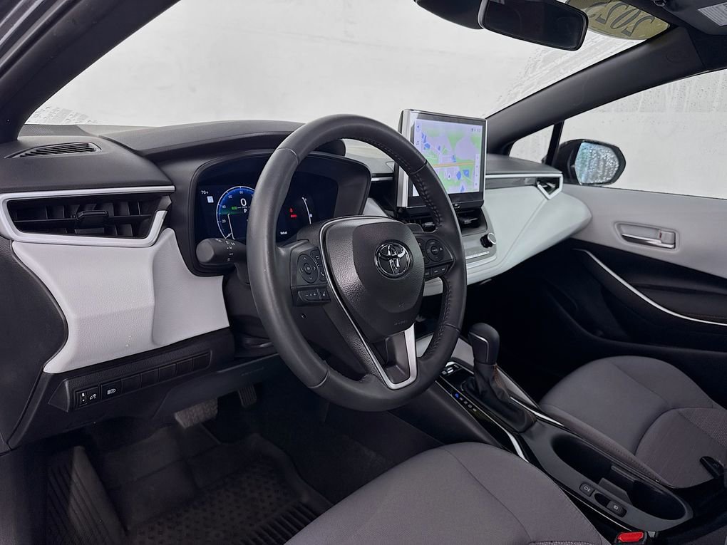 Used 2025 Toyota Corolla FX w/ Convenience Package image 12