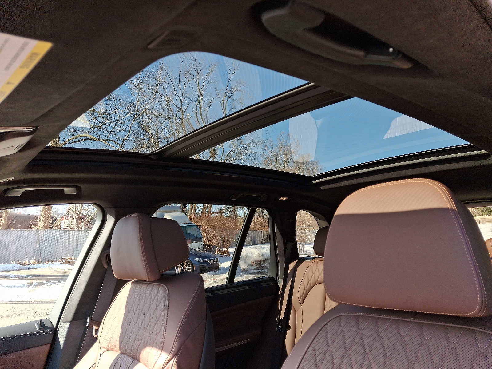 Used 2025 BMW X5 M60i w/ Executive Package image 14