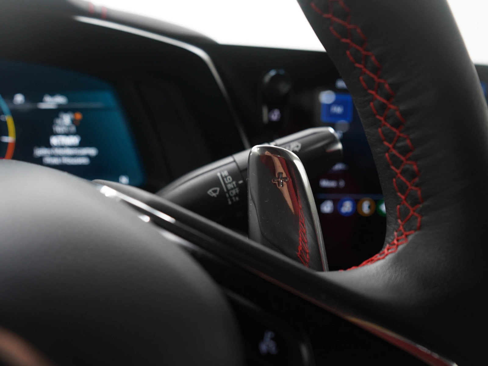 Used 2023 Chevrolet Corvette Stingray Convertible w/ Z51 Performance Package image 26