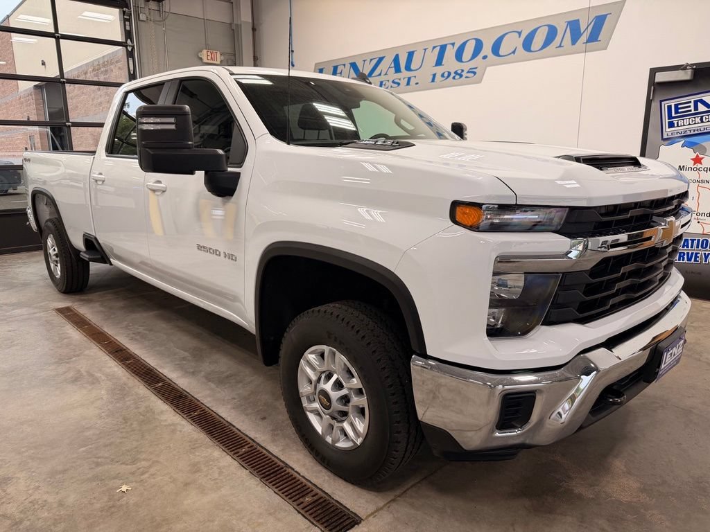 Used 2026 Chevrolet Silverado 2500 LT AWD/4WD video 2