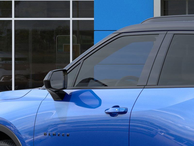 New 2026 Chevrolet Blazer LT image 13