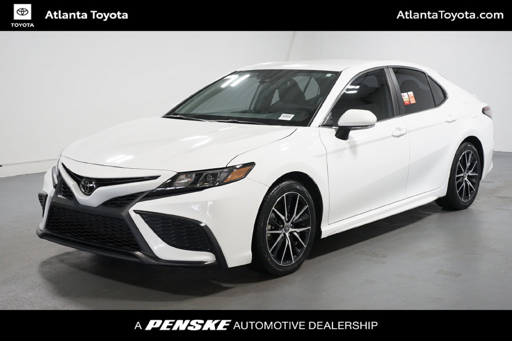 Certified 2023 Toyota Camry SE w/ Convenience Package FWD image 1