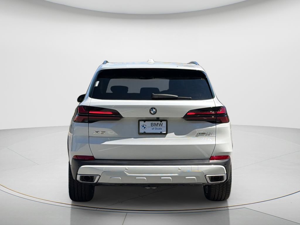 New 2026 BMW X5 xDrive40i w/ Parking Assistance Package image 6