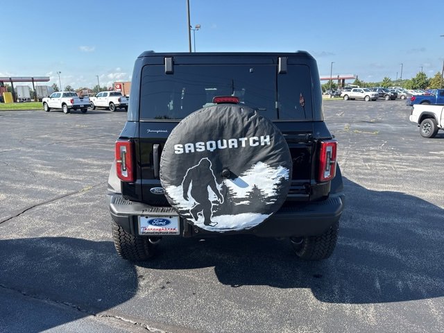 New 2025 Ford Bronco Badlands image 3