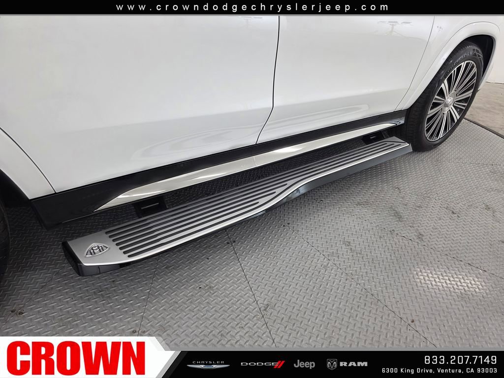 Used 2026 Mercedes-Benz Maybach GLS 600 4MATIC image 10