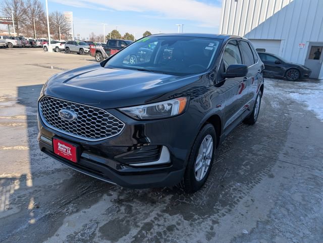 Used 2024 Ford Edge SEL image 34