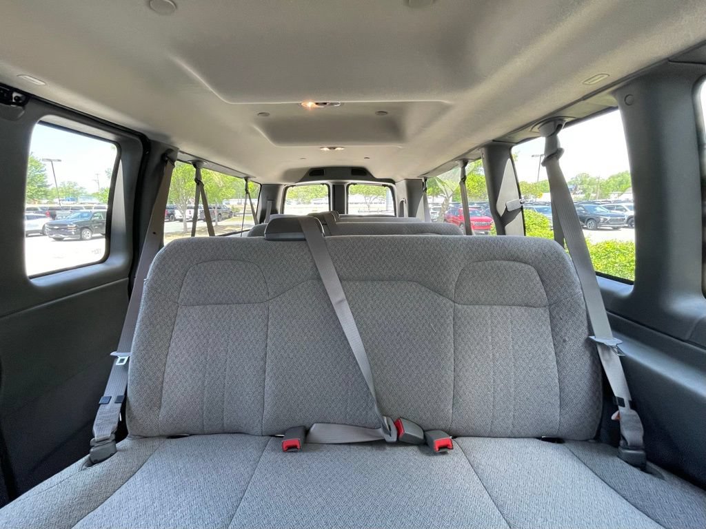 New 2026 Chevrolet Express 3500 LS RWD image 30
