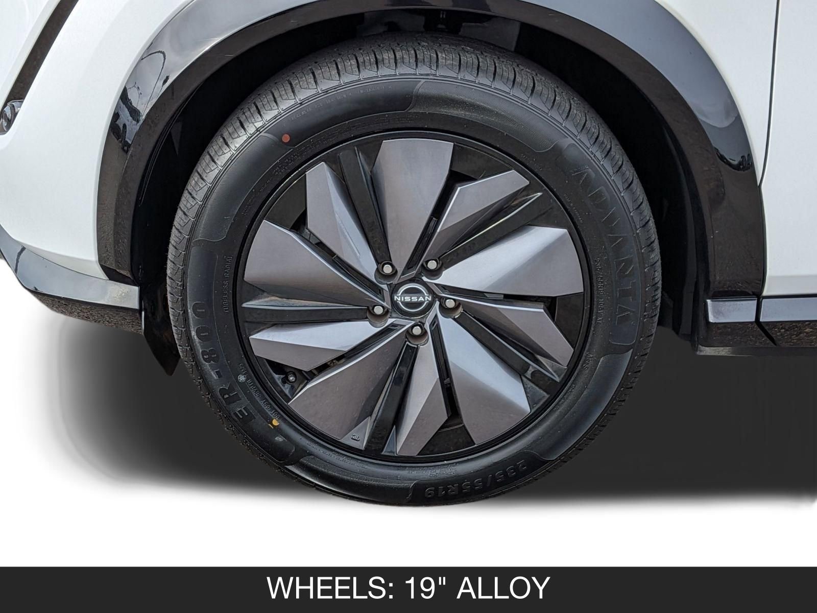 Used 2023 Nissan Ariya FWD image 12