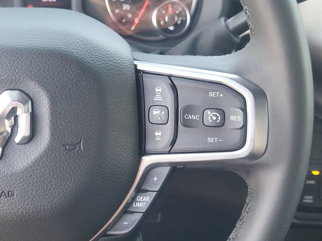 Used 2025 RAM 2500 Big Horn AWD/4WD image 14