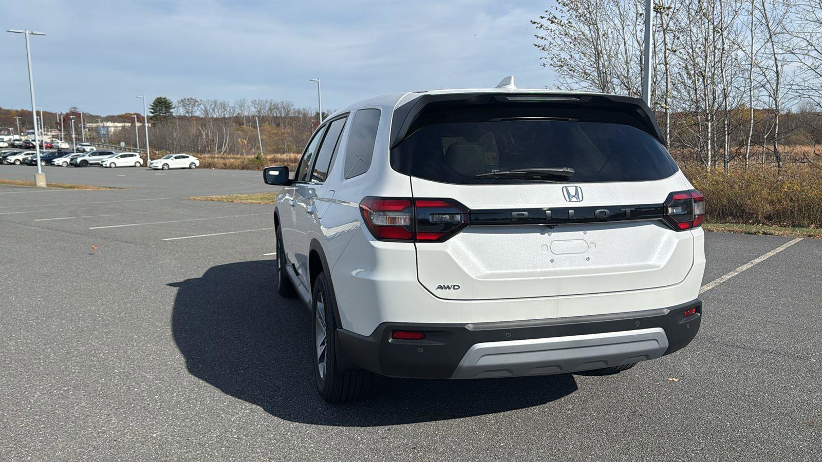 New 2025 Honda Pilot EX-L image 10