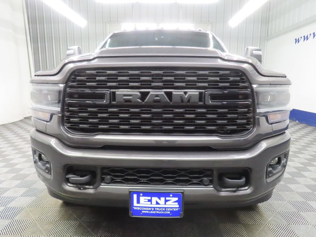 Used 2024 RAM 2500 Big Horn w/ Night Edition AWD/4WD image 36