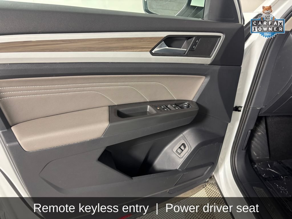 Used 2023 Volkswagen Atlas SEL AWD/4WD image 14