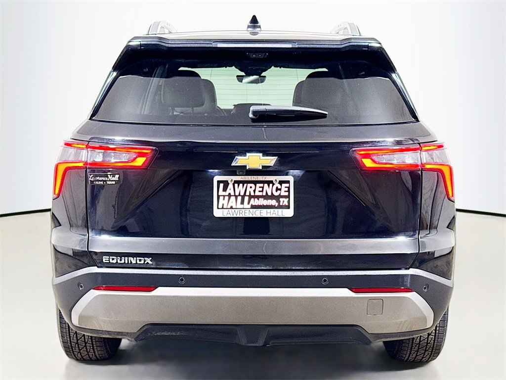 Used 2025 Chevrolet Equinox LT w/ Convenience Package II image 5