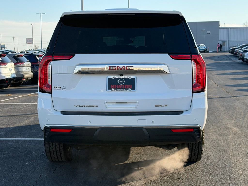 Used 2022 GMC Yukon XL SLT image 6