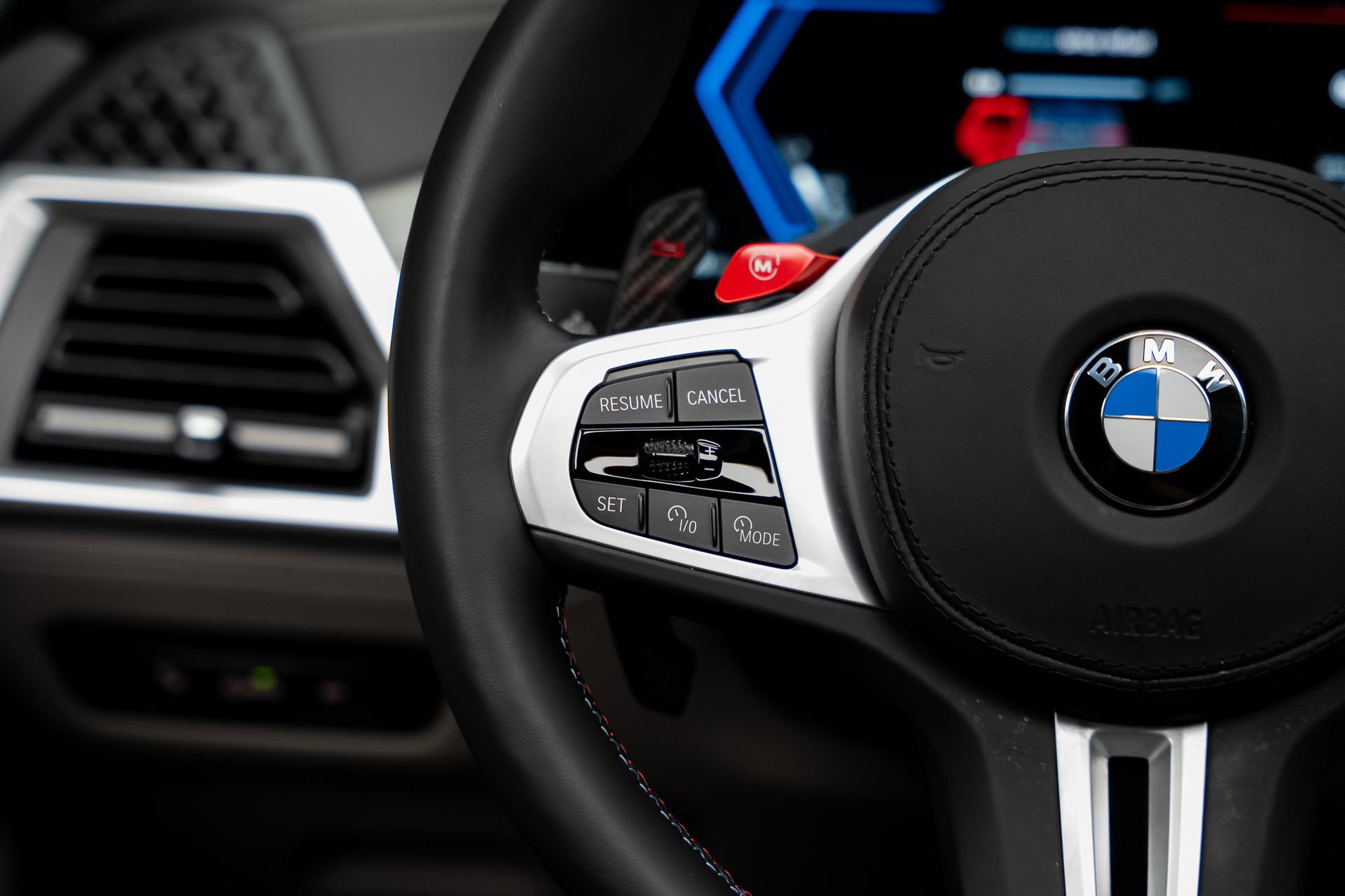 Used 2025 BMW X5 M Competition w/ Executive Package AWD/4WD image 46