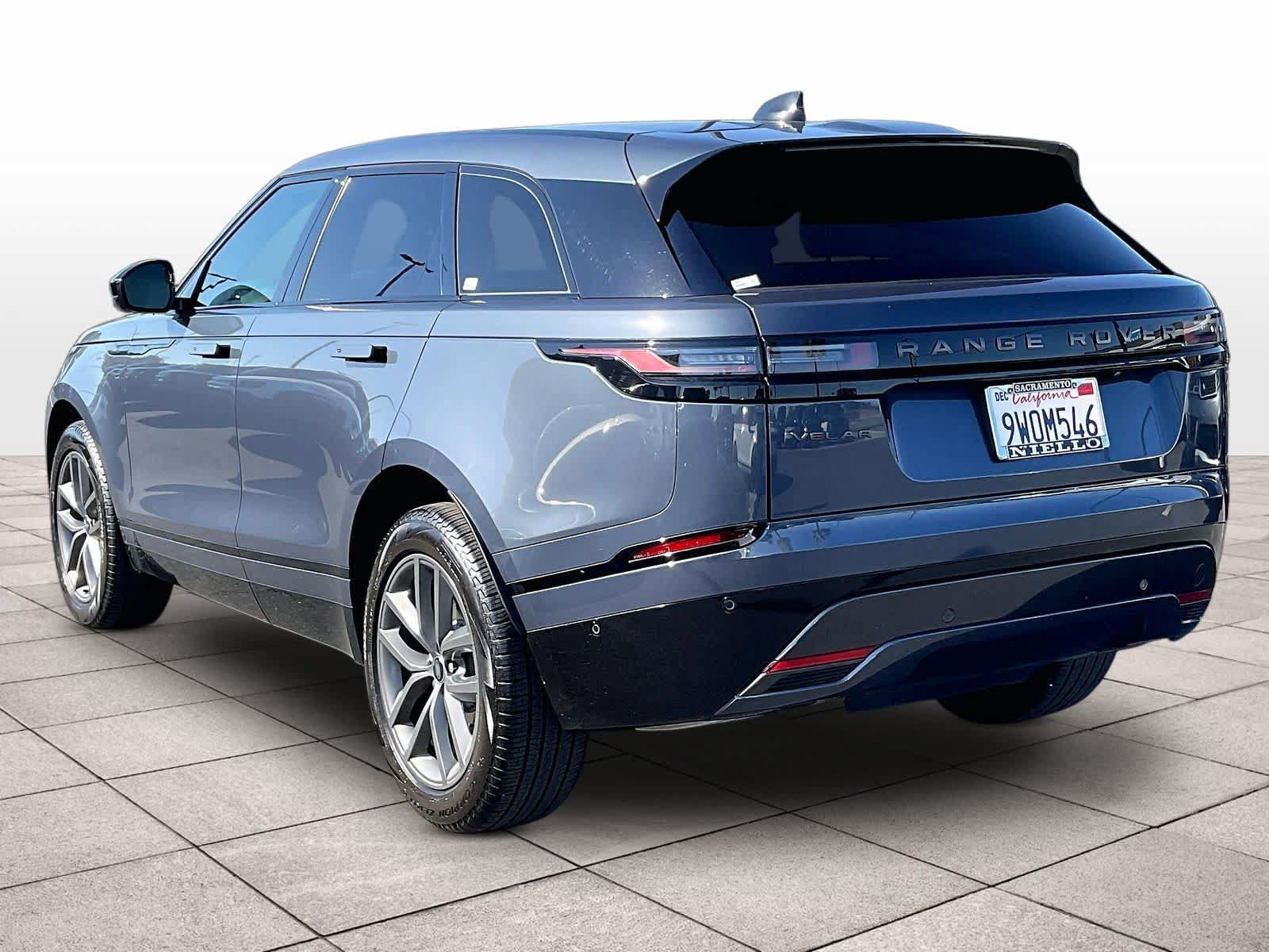 Used 2026 Land Rover Range Rover Velar Dynamic SE AWD/4WD image 14