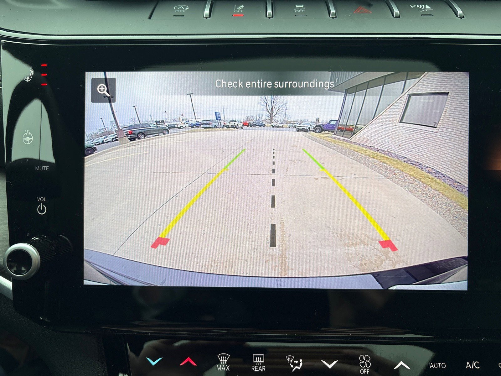 New 2026 Jeep Grand Cherokee Altitude image 20