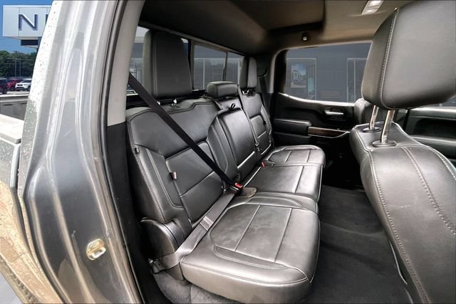 Used 2020 Chevrolet Silverado 1500 RST AWD/4WD image 25