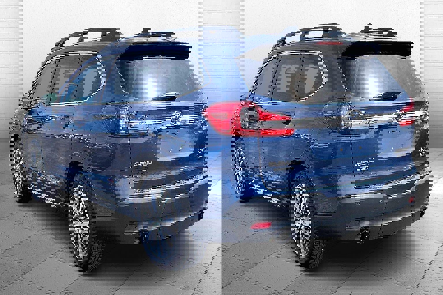 Used 2021 Subaru Ascent Limited w/ Technology Package image 11