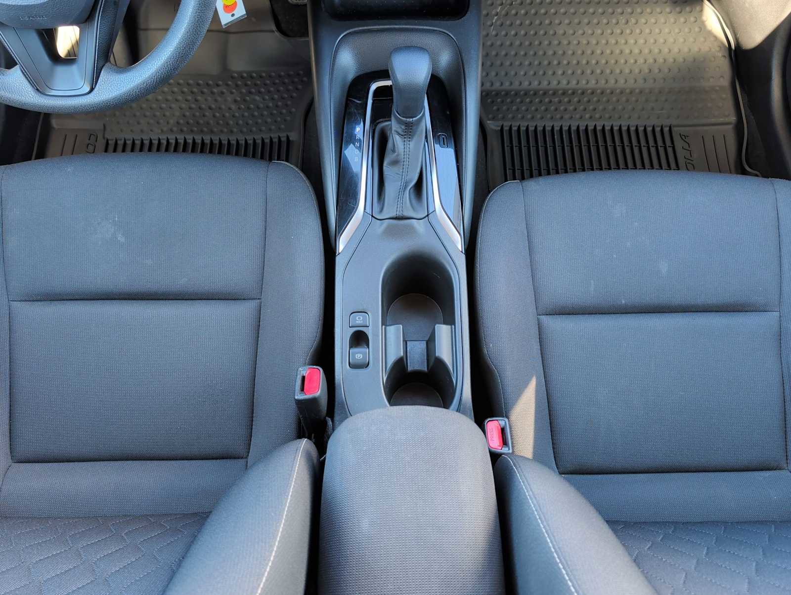 Used 2024 Toyota Corolla LE image 20