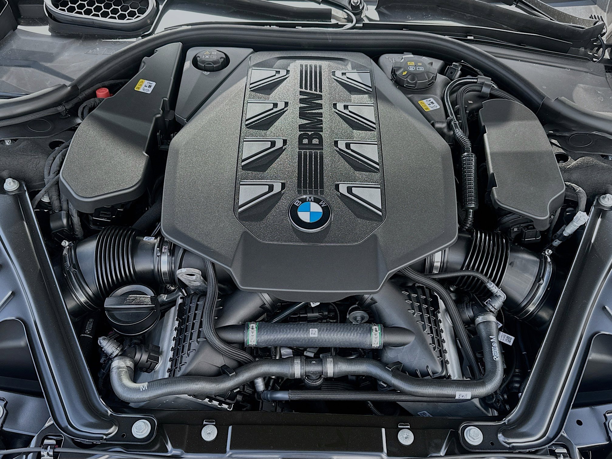 New 2025 BMW 760i xDrive image 25