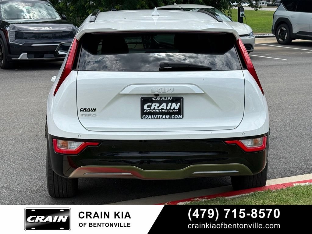Certified 2024 Kia Niro Wind FWD image 6