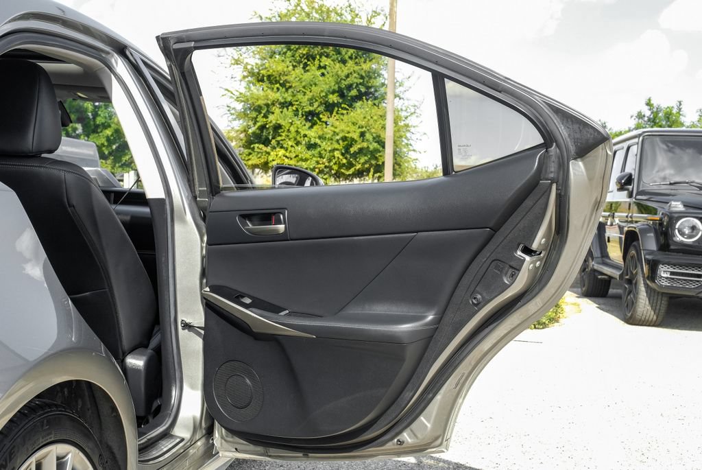 Used 2017 Lexus IS 200t RWD image 51