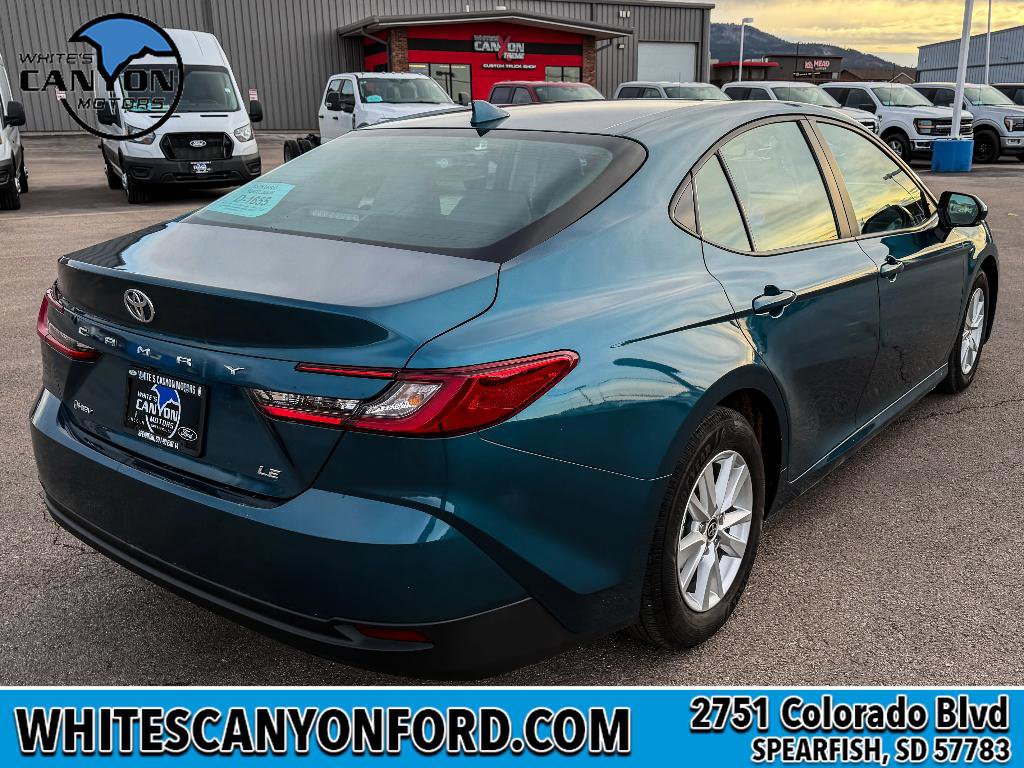 Used 2025 Toyota Camry LE w/ Convenience Package image 10