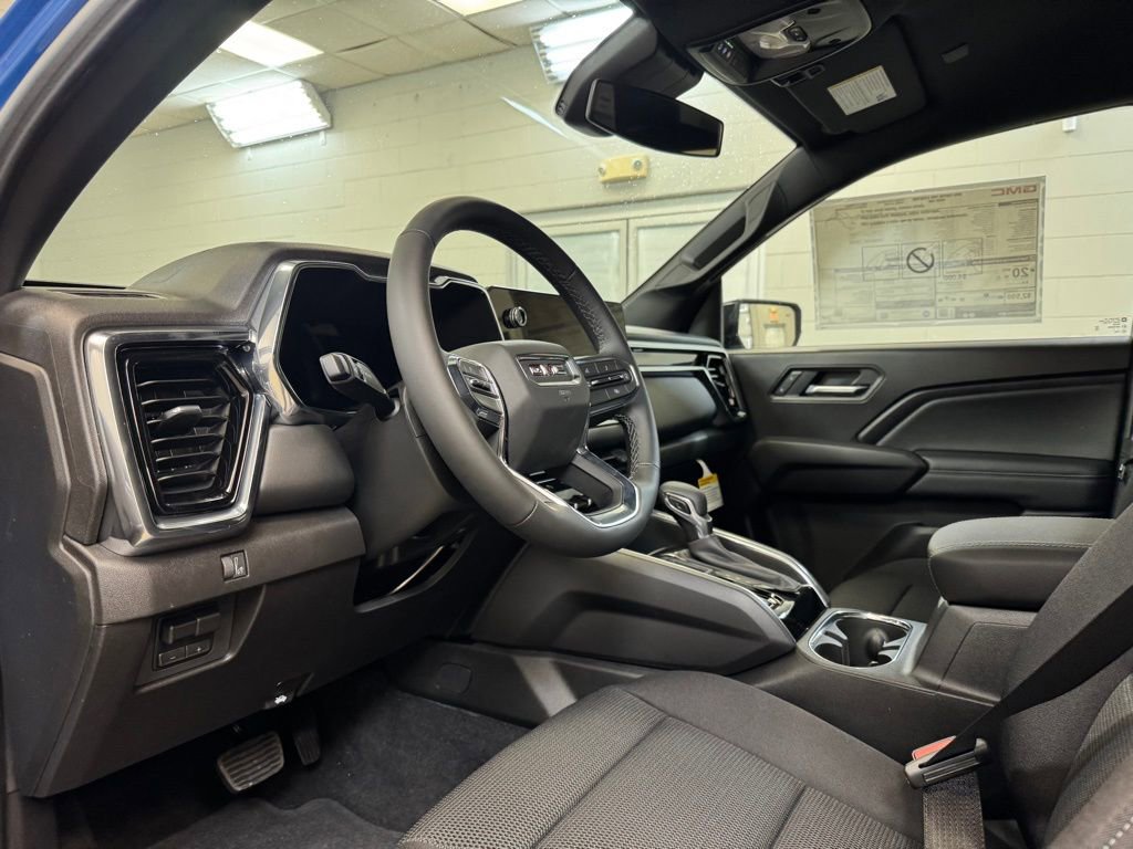 New 2026 GMC Canyon Elevation image 14