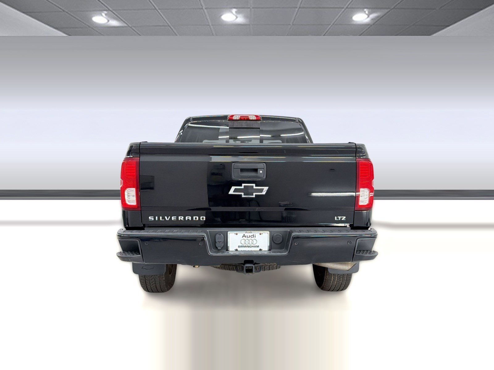 Used 2017 Chevrolet Silverado 1500 LTZ Z71 w/ LTZ Plus Package image 10