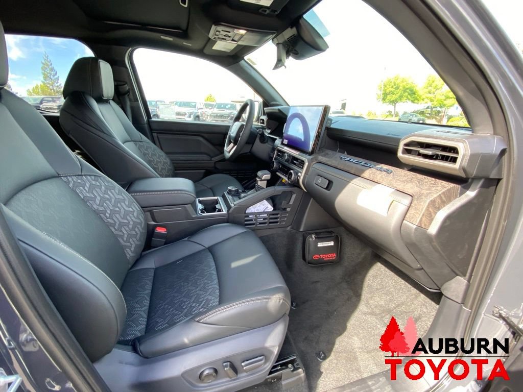 New 2026 Toyota Tacoma Limited AWD/4WD image 12