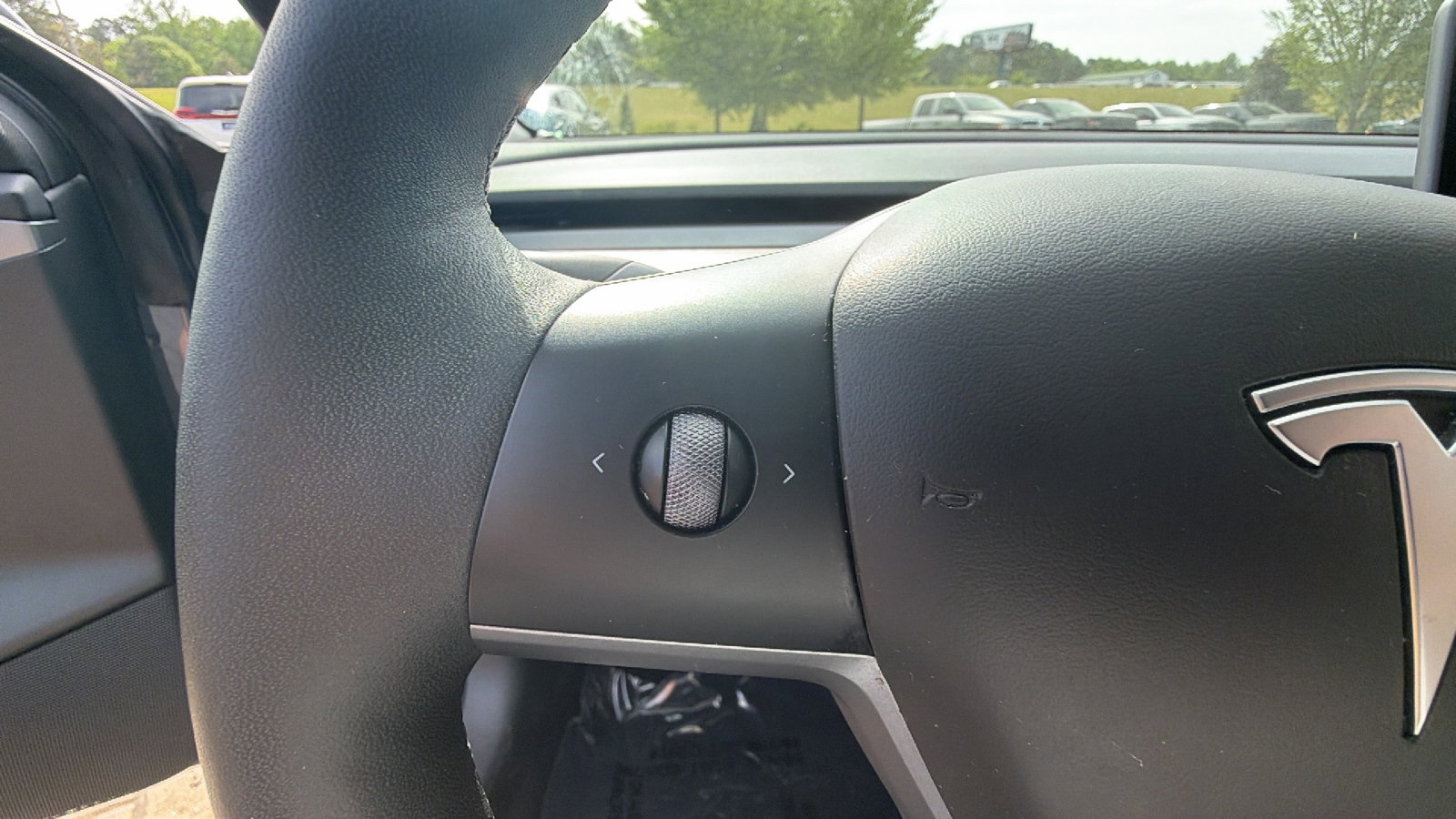 Used 2023 Tesla Model 3 Standard Range RWD image 26