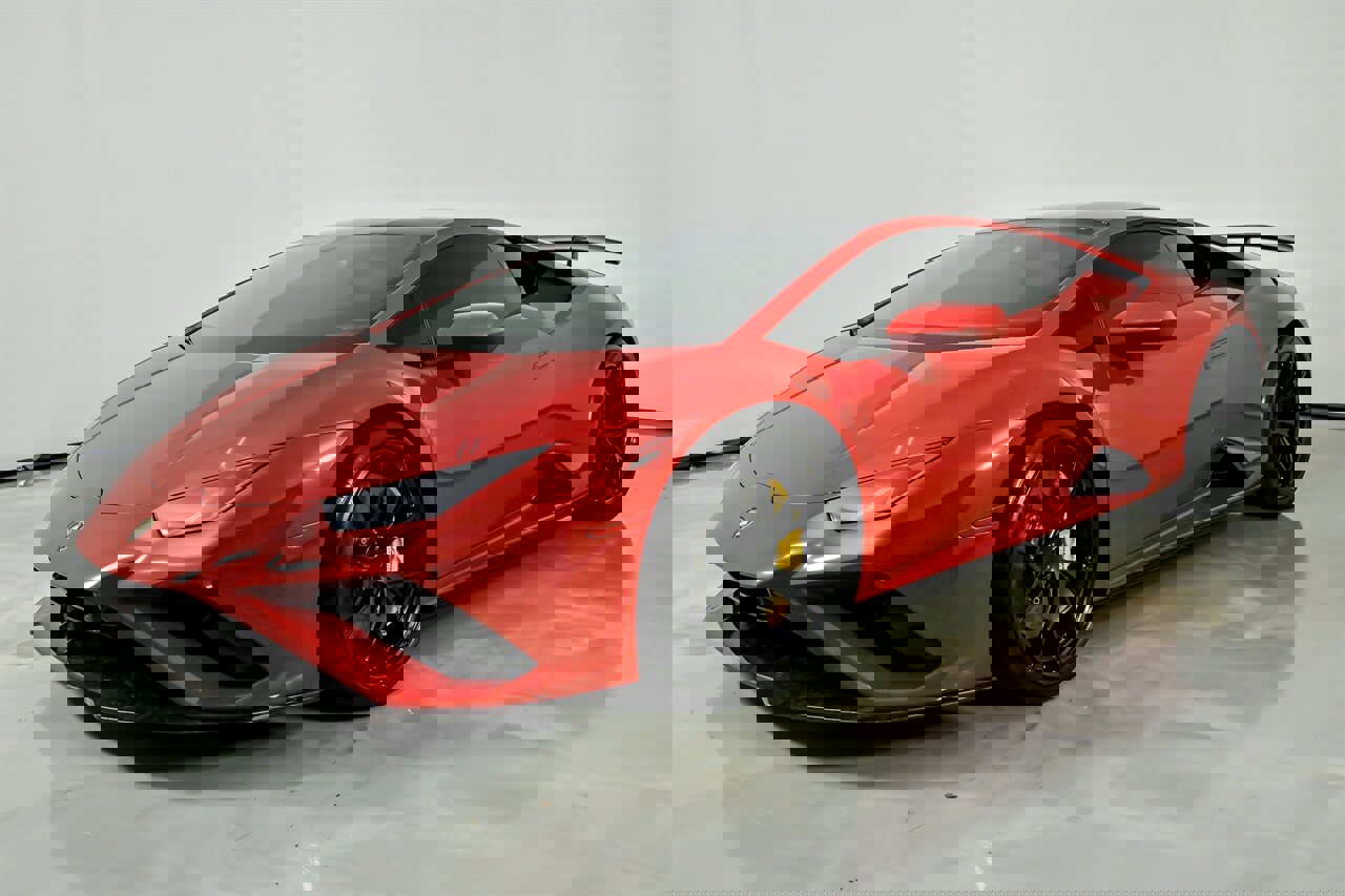 Used 2021 Lamborghini Huracan EVO image 7