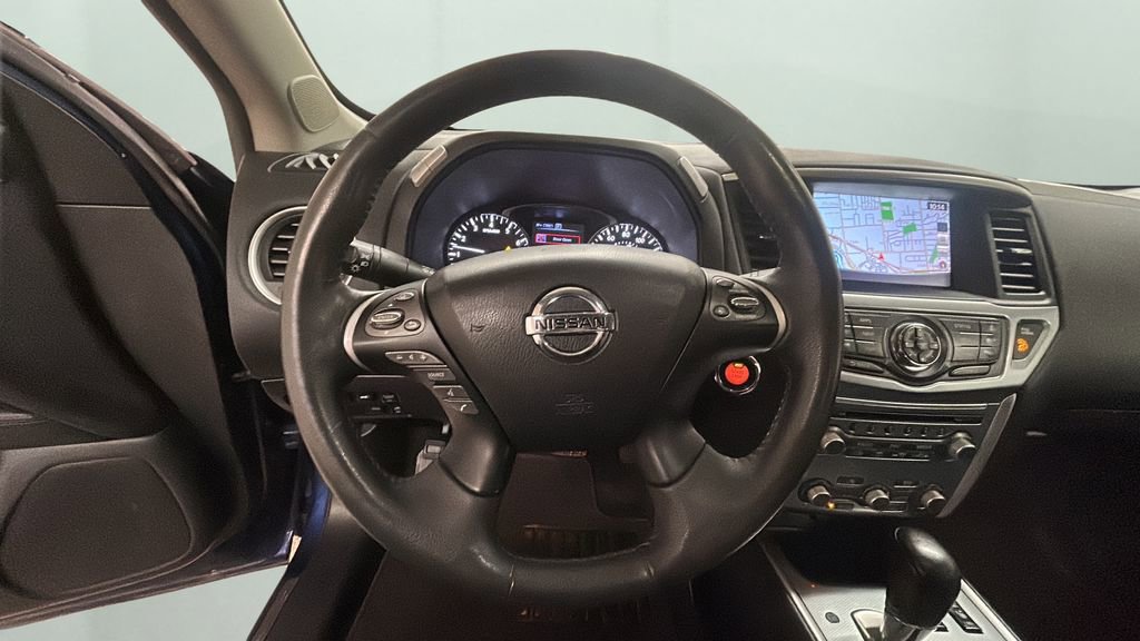 Used 2017 Nissan Pathfinder SL w/ SL Tech Package image 12